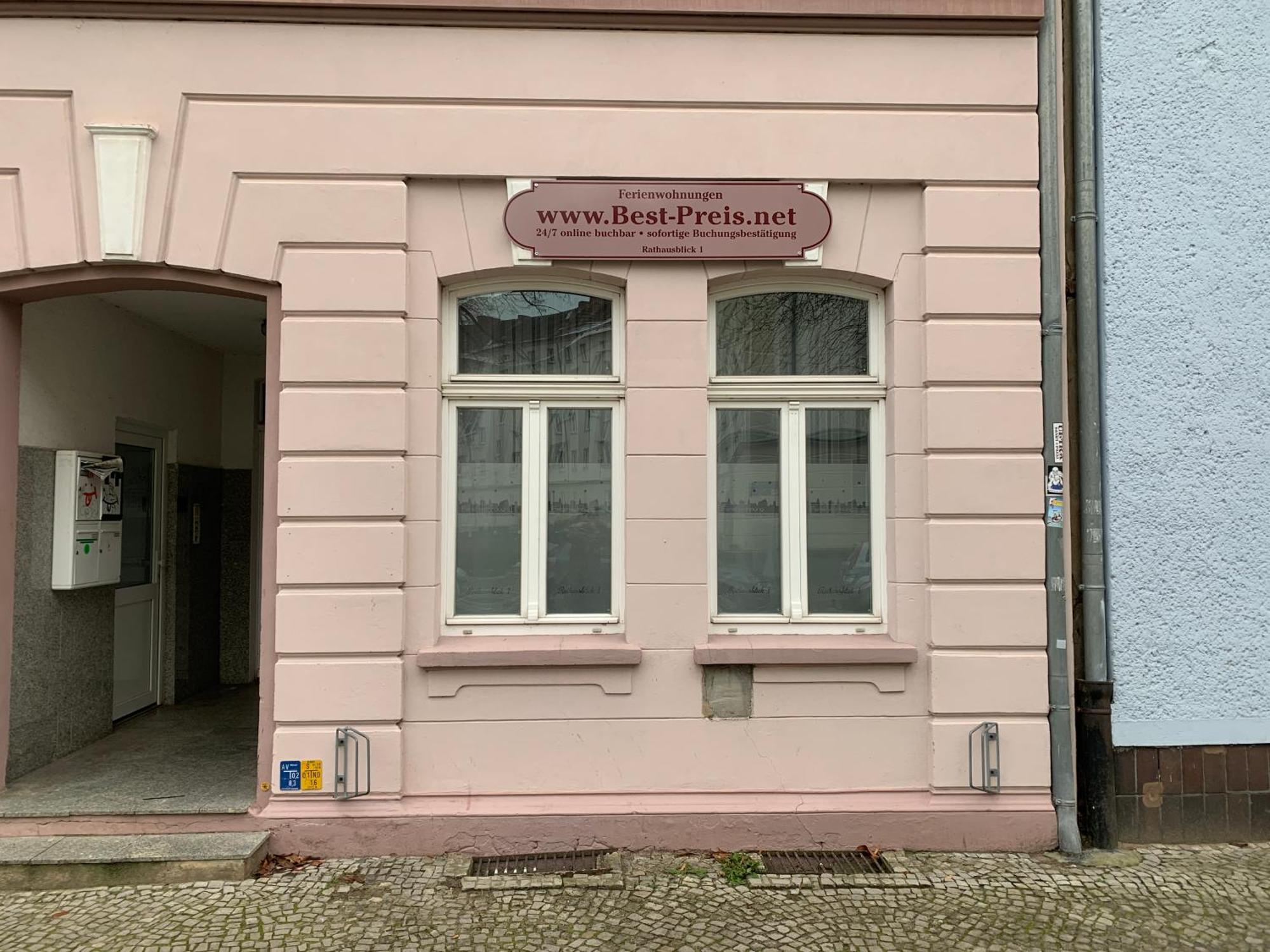 Best-Preis Fewo Rathausblick 2 - Zentrale Lage In Wittenberge - 2 Personen - Einzelzimmer - Vollausstattung - Wlan / Prime & Self-Check-In 외부 사진